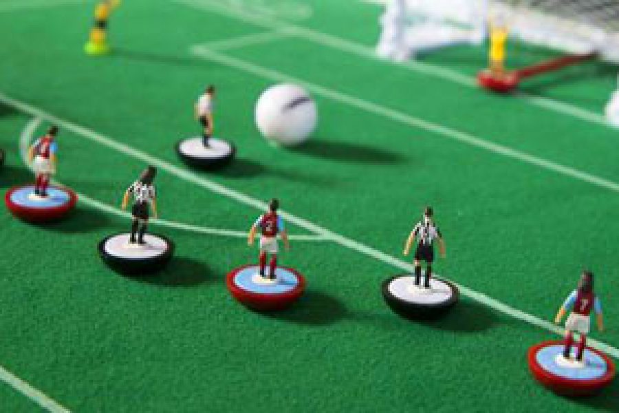 Настольный футбол SUBBUTEO